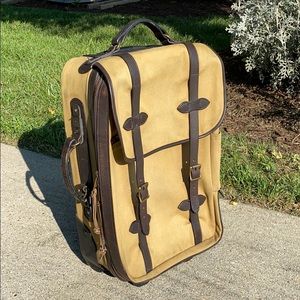 Filson 2 Wheel rolling carry-on bag